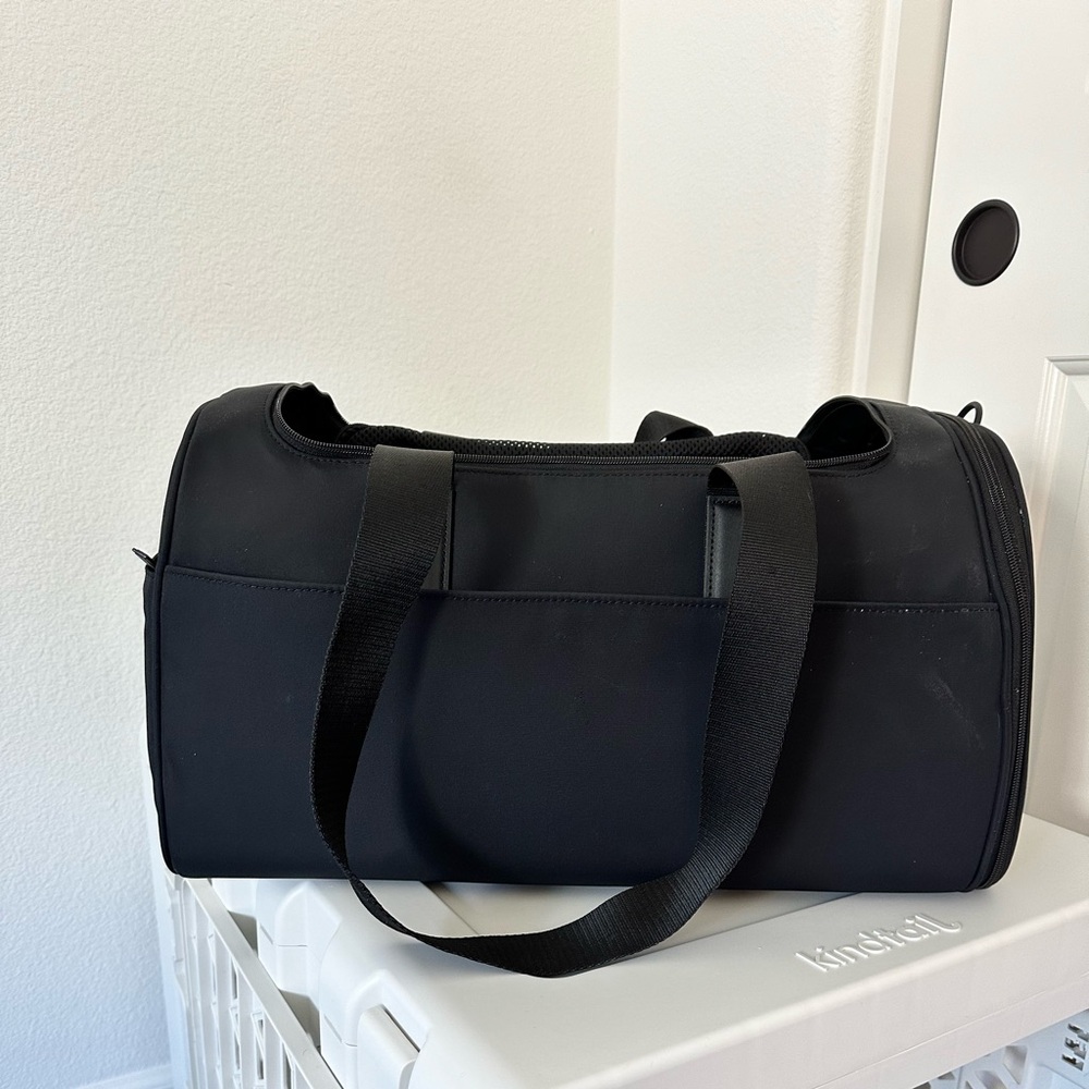 Away dog carrier.